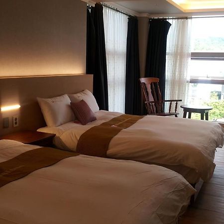 Ariana Hotel Daegu Bagian luar foto