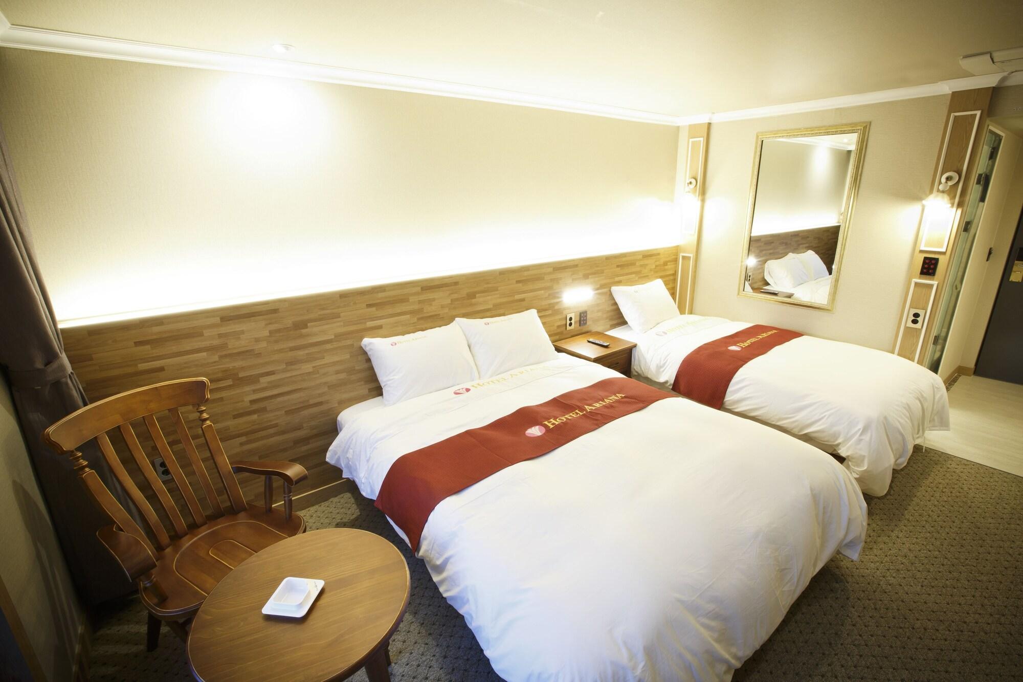 Ariana Hotel Daegu Bagian luar foto
